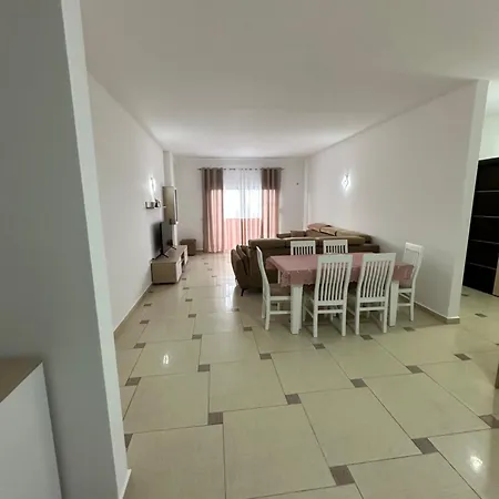 Cozy And Comfortable Apartment Durres