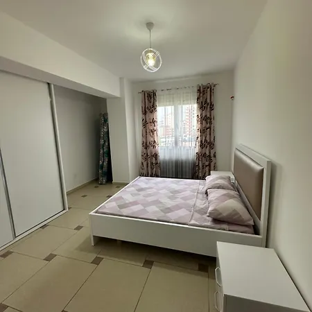 Cozy And Comfortable Apartment *